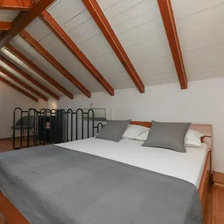 Apartamento Kuca Za Odmor Mihaela *